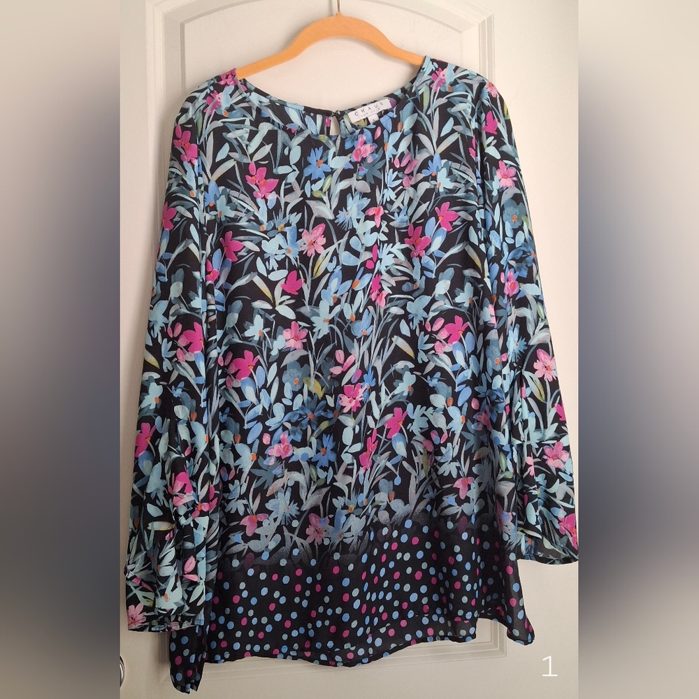 CHAUS New York Blue Floral Long Bell Sleeve Top L boho‎ profesional trabel lighw